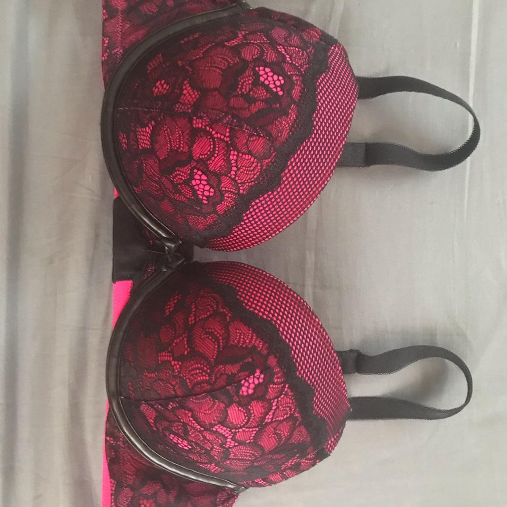 Torrid Fishnet Lace Push Up 42B Bra